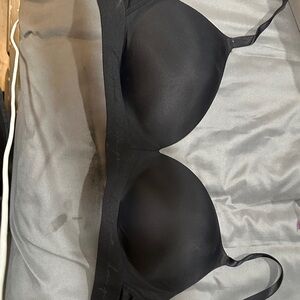 PINK Victoria's Secret Black Bra